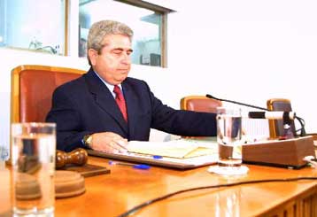 Για κυβερνητικές ευθύνες στο θέμα της κεραίας στο Ακρωτήρι μίλησε ο πρόεδρος της κυπριακής Βουλής