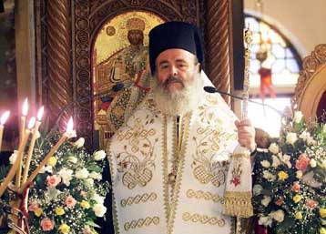 Εντός των τειχών ο εχθρός, προειδοποιεί ο Αρχιεπίσκοπος