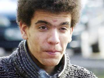 Σε… ψυχιατρική θεραπεία «καταδίκασε» δικαστής νεαρό χάκερ στην Ουαλία