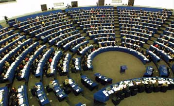 Το Ευρωκοινοβούλιο καλεί την Τουρκία να σεβαστεί τις αποφάσεις του ΕΔΑΔ