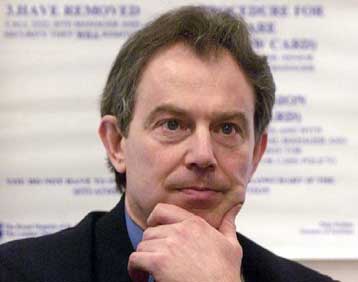 Παρουσία Μπλερ ο νέος γύρος συνομιλιών για την ειρήνη στη Β.Ιρλανδία