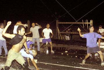 Συλλήψεις για τα επεισόδια στο Ακρωτήρι σχεδιάζουν οι Βρετανοί