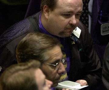 Κατά 50% θα μειωθούν τα κέρδη της Marconi το 2001