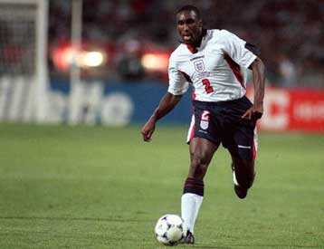 Εφιάλτης για τον Κάμπελ η μεταγραφή στην «αιώνια αντίπαλο» Αρσεναλ