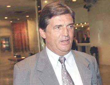 Μισέλ και Κοντομηνάς βάζουν στο τραπέζι τον νέο Αρη