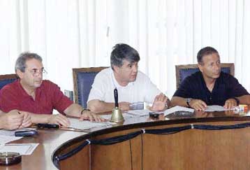 Τετ-α-τετ του προεδρείου της ΕΠΟ με τους «ευρωπαίους»