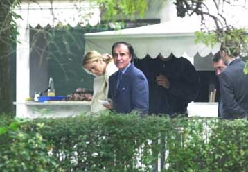 Σε δίκη παραπέμπεται ο τέως πρόεδρος της Αργεντινής για παράνομο εμπόριο όπλων