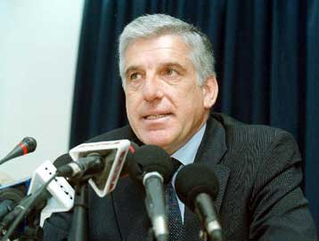 Στο 4,6% το ΑΕΠ, στο 2,9% ο πληθωρισμός το 2001, εκτιμά το ΥΠΕΘΟ