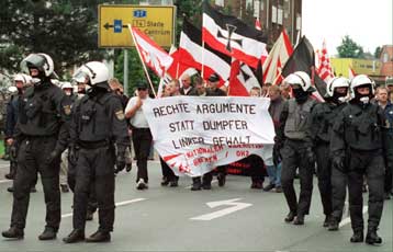 Το Συμβούλιο της Ευρώπης ζητά από τη Γερμανία να αναλάβει δράση κατά του ρατσισμού