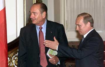 Μελανό σημείο στο «φλερτ» Σιράκ – Πούτιν ο Μιλόσεβιτς