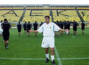 Πρεμιέρα με Σάντος αλλά και απουσίες στην ΑΕΚ