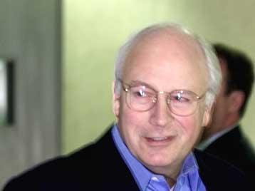 Στα καθήκοντά του επέστρεψε ο Αμερικανός αντιπρόεδρος έπειτα από την εγχείρηση τοποθέτησης βηματοδό