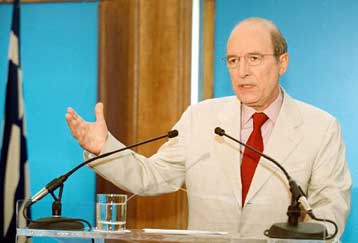 Μείωση της φορολογίας ετοιμάζει η κυβέρνηση