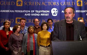 Παράταση στις συνομιλίες ηθοποιών και παραγωγών του Χόλιγουντ