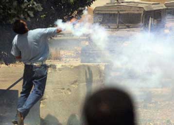 Στο Σαρόν η πρωτοβουλία για την έναρξη της δοκιμαστικής περιόδου κατάπαυσης του πυρός