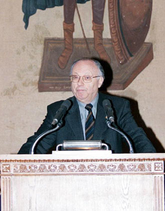 Απομακρύνθηκαν 14 πανεπιστημιακοί γιατροί, βάσει του Νόμου περί Υγείας