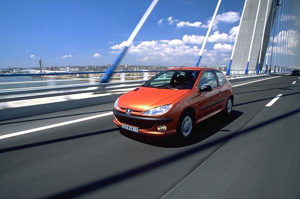 Aύξηση παραγωγής για το Peugeot 206 στο Ryton της Αγγλίας