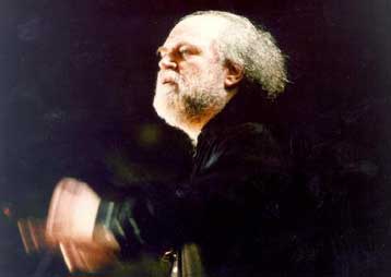 Οι 24 Πυρρίχιοι του Γιάννη Μαρκόπουλου στο Ωδείο Ηρώδου Αττικού