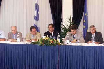 Η ομιλία Σημίτη στη ΔΕΘ καθορίζει τις κινήσεις φορέων της Θεσσαλονίκης για τη διεξαγωγή συλλαλητηρί