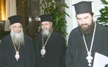 Συναντήσεις της επιτροπής της Ιεραρχίας με Σκανδαλίδη και αρχηγούς των πολιτικών κομμάτων