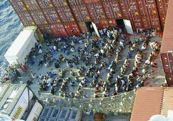 Η Αυστραλία μένει ασυγκίνητη στο δράμα του ανθρώπινου φορτίου του Tampa