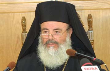Με επίθεση κατά της κυβέρνησης ανακοίνωσε ο Αρχιεπίσκοπος τον αριθμό των υπογραφών