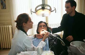 Βιοενεργό υλικό βοηθά το σμάλτο να επουλωθεί από την τερηδόνα