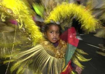 Σε αστυνομικό κλοιό ξεκίνησε το μεγαλύτερο street festival της Ευρώπης στο Νότινγκ Χιλ