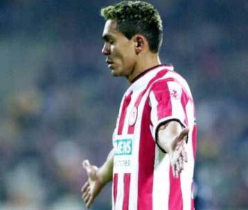 Θυελλώδης ο Ολυμπιακός στην Κρήτη, συνέτριψε (6-1) τον Αγιο Νικόλαο