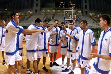 Χαρίσης, Τσαρτσαρής οι κομμένοι από τους «12» του Eurobasket