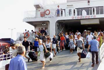 Αλλαγές στην ακτοπλοΐα λόγω βλάβης του «Εξπρές Διόνυσος»