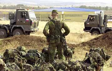 Ξανά σε διάλογο ΝΑΤΟ και Σκόπια – Έκρηξη στο Τέτοβο με δύο νεκρούς