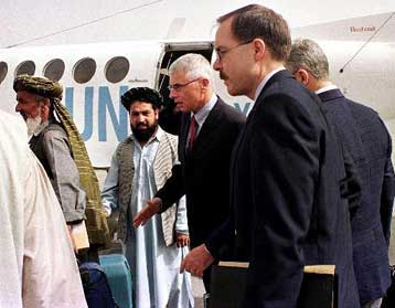 Επισκέψεις από δυτικούς διπλωμάτες θα δεχτούν τελικά οι οκτώ κρατούμενοι στο Αφγανιστάν