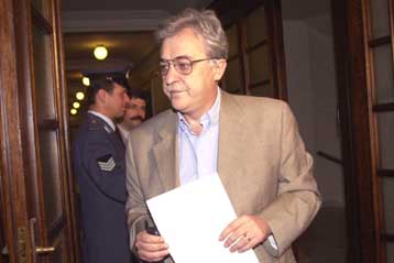 Αναμορφώνεται με ρυθμίσεις του υπουργού Υγείας το σύστημα προμηθειών στα νοσοκομεία