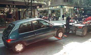 Οι γερανοί… ξανάρχονται στο κέντρο της Αθήνας