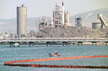 Την επόμενη εβδομάδα θα καθορίσουν τη μορφή των κινητοποιήσεών τους οι εργαζόμενοι στα ΕΛΠΕ