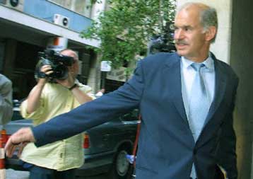 Τις εκτιμήσεις του Ράλστον αναμένει η ελληνική κυβέρνηση, τονίζει ο ΥΠΕΞ