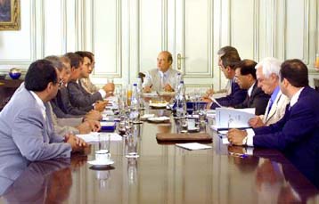 Αναπτυξιακές πολιτικές επί τάπητος στη συνάντηση του πρωθυπουργού με τους βιομηχάνους της Β.Ελλάδας