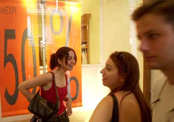 Μειωμένη η κίνηση στα εμπορικά καταστήματα κατά τις φετινές εκπτώσεις