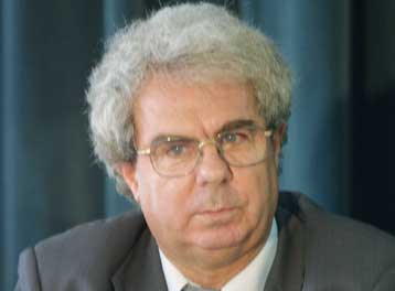 Αποσύνδεση του Λυκείου από τις εισαγωγικές εξετάσεις μελετά το Παιδαγωγικό Ινστιτούτο