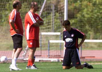 Χωρίς Βενετίδη οι «ερυθρόλευκοι» κόντρα στην Εσπανιόλ