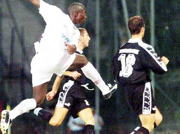 Με 3 -1 ο Ολυμπιακός την Καλαμάτα