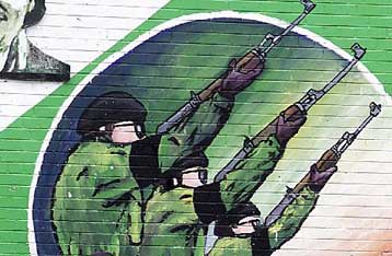 Αρνείται εκ νέου να καταθέσει τα όπλα του ο IRA