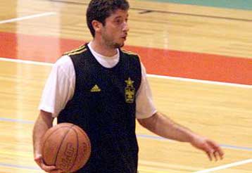 Οριστικά στο «τριφύλλι» ο Σιούτης