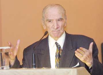 Ραγδαία επιδείνωση παρουσίασε η κατάσταση της υγείας του Κώστα Χατζηχρήστου