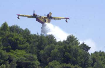 Υπό έλεγχο έχει τεθεί η πυρκαγιά στην Κεφαλλονιά