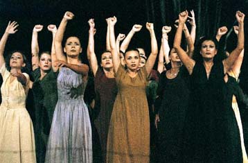 «Ιφιγένεια εν Ταύροις» από το ΔΗΠΕΘΕ Καλαμάτας στο αρχαίο ωδείο Πάφου