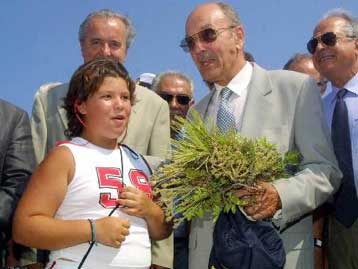 Τη Λέσβο θα επισκεφθεί από τις 14 έως τις 16 Αυγούστου ο Κ.Στεφανόπουλος