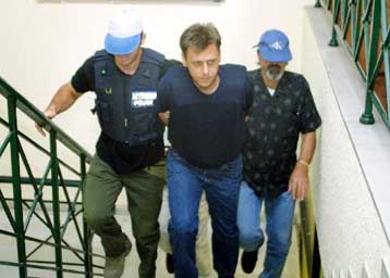 Στη φυλακή οδηγήθηκε ο φερόμενος ως συνεργάτης του Πάσσαρη