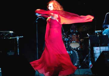 Μουσική παράσταση της Ιταλίδας ντίβας στο φεστιβάλ Ολύμπου